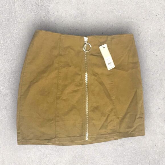 Soft Angel Francesca’s | NWT Women’s Zipper Front Mini Skirt Size M in Brown - Picture 1 of 5